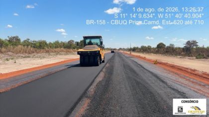 Obras de pavimenta��o da BR-158 avan�am e trecho j� recebe duas camadas de asfalto (Cr&eacute;dito: Reprodu��o)
