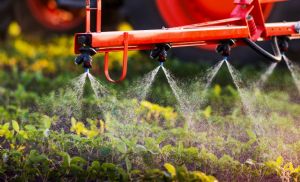 Programa de demonstra��es pr�ticas no campo orienta produtores sobre efici�ncia na pulveriza��o, alcan�ando mais de 400 mil hectares (Cr&eacute;dito: Banco de imagens)