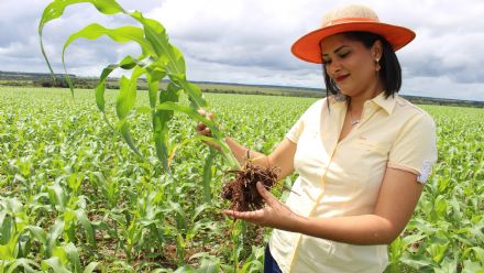 Campanha o Agro � delas, vencedora Thamilles