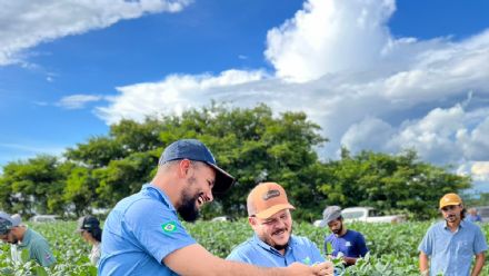 DIA DE CAMPO SUPREMA AGRO - CONFRESA