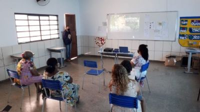 Cuidados com a sa�de s�o tema de palestra na Expedi��o Araguaia