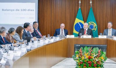 F�varo explica que viagem de Lula � China trar� mais resultados positivos para o agroneg�cio brasileiro