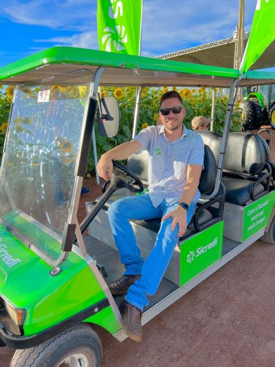 Dinetec 2023: Sicredi Araxingu ganha destaque por inova��o