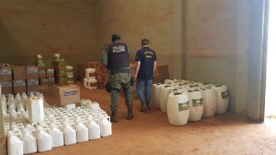 Minist�rio da Agricultura fecha empresa que produzia defensivos agr�colas e fertilizantes de forma clandestina em MT