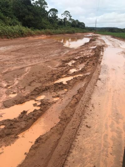 Rep�rter Agro percorre mais de 100 km prec�rios na MT 430 em Confresa