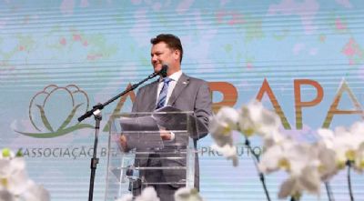 Empres�rios de MT integram comitiva do MAPA � China