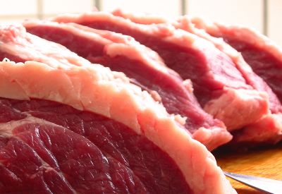 Ind�strias reabrem ofertas para arroba e derrubam cota��es