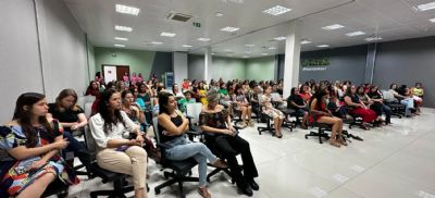Mais de 100 mulheres participam de Forma��o do Crescer na Sede da Sicredi Araxingu