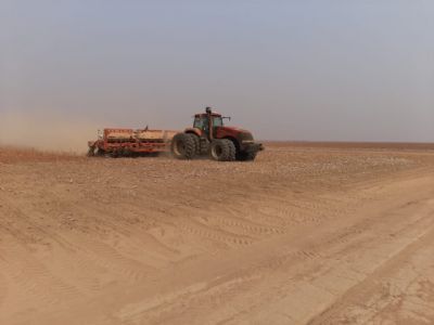 Condutores de m�quinas agr�colas agora devem portar registro