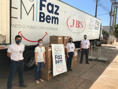 RONDON�POLIS (MT) RECEBE NOVAS DOA��ES DA JBS