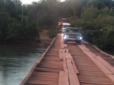 Ponte sobre Rio Fontoura causa insegura a produtores rurais