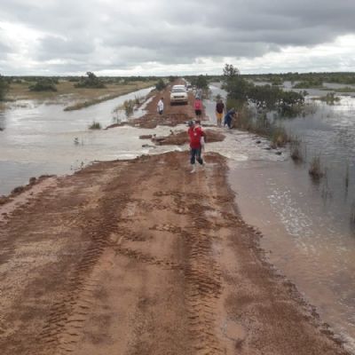 V�deo: Moradores da zona rural est�o ilhados no Araguaia
