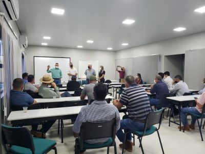 Produtores de Santa  Cruz do Xingu criam comiss�o para levantar recursos para a MT-430