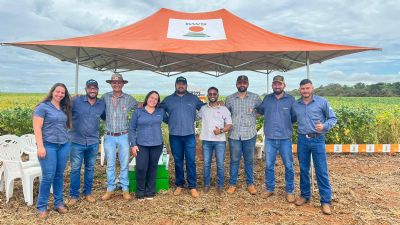 Suprema Agro apresenta variedades de soja durante Evento na Fazenda Santa Rita