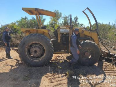 Sema-MT apreende seis m�quinas utilizadas em desmatamento ilegal na regi�o Norte Araguaia