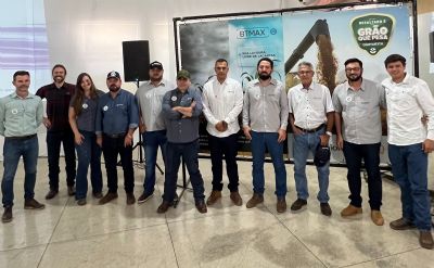 Revenda Agr�cola Suprema Agro participa de lan�amento da Sementes Biomatrix em Quer�ncia - MT