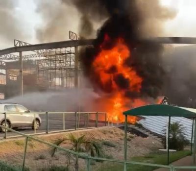 Video: Pane na decolagem: Avi�o de Produtor Rural sai da pista e colidi com Aeroporto do Grupo Bom Futuro em Mato Grosso;