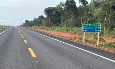 Governo de MT finaliza 57 km de asfalto na regi�o Norte; obra facilita o escoamento da produ��o de gr�os