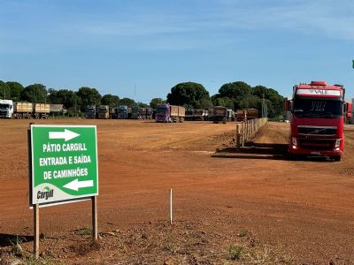 Armaz�ns de gr�os em Canarana adequam p�tios para que caminh�es n�o aguardem no acostamento de rodovias