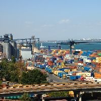 R�ssia ataca Odessa durante negocia��es do Corredor de Gr�os