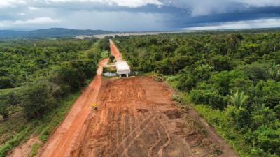 Governo de Mato Grosso inicia obra de conclus�o da MT- 413 em Santa Terezinha