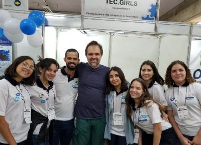 Estudantes criam prot�tipo para salas de ordenha com base em pesquisas da Embrapa