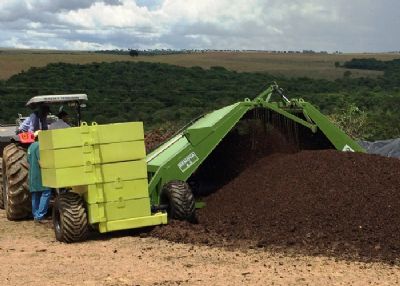 Res�duos da avicultura viram mat�ria-prima de fertilizantes