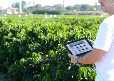 Sistema de monitoramento agrometeorol�gico da Embrapa chega aos 20 anos investindo em melhorias