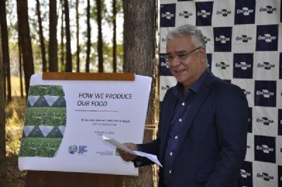 Presidente da COP26 conhece pr�ticas sustent�veis da agricultura brasileira na Embrapa Cerrados