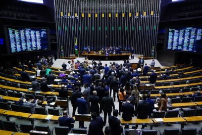 C�mara aprova suspens�o do pagamento da d�vida do Rio Grande do Sul; texto vai ao Senado