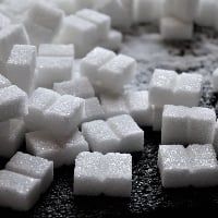 A��car:  Indicador flutua, mas encerra semana em alta