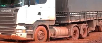 Log�stica prejudica escoamento da safra no Vale do Araguaia