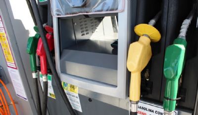 Pela primeira vez, etanol perde vantagem para a gasolina