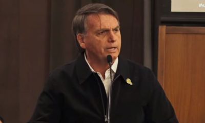 Em evento do PL, Bolsonaro critica reforma tribut�ria, ataca Lula e ouve afago de Valdemar