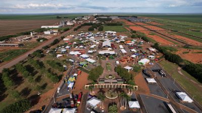 ​Parecis SuperAgro come�a hoje (28) com mais de 150 expositores