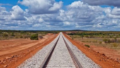 MARTELO BATIDO | Sonho de produtores de MT, Ferrogr�o n�o sai