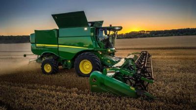 John Deere refor�a tecnologia e aposta em inova��o
