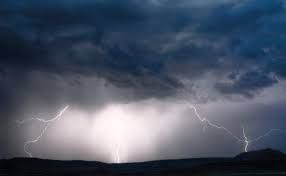 Ter�a-feira ter� temporais no centro-sul do pa�s.