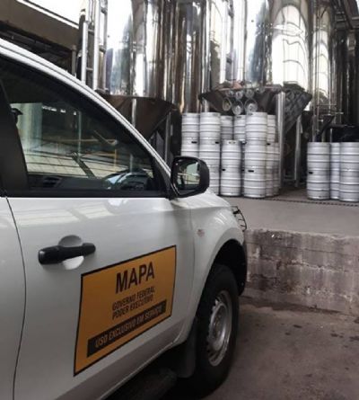 Mapa determina recolhimento de todos os produtos da Cervejaria Backer