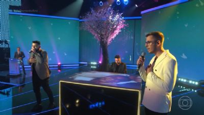 Mar�lia Mendon�a � homenageada pelo irm�o no 'Melhores do Ano': 'Muito orgulho'