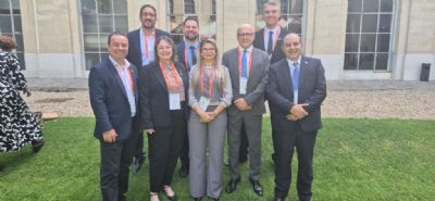 Mato Grosso recebe certifica��o de zona livre de aftosa sem vacina��o em cerim�nia em Paris