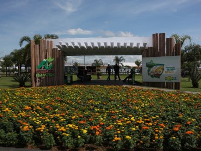 Prefeitura de Lucas de Rio Verde marca presen�a no Show Safra 2023