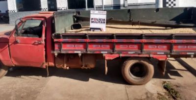 PM prende homem por recepta��o e recupera tr�s toneladas de soja no MT