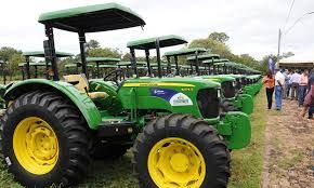 Governo de MT autoriza compra de 400 m�quinas para a Agricultura Familiar