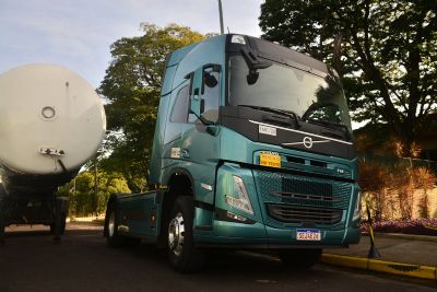 Citrosuco inicia projeto para transporte de carga em caminh�o Volvo 100% el�trico